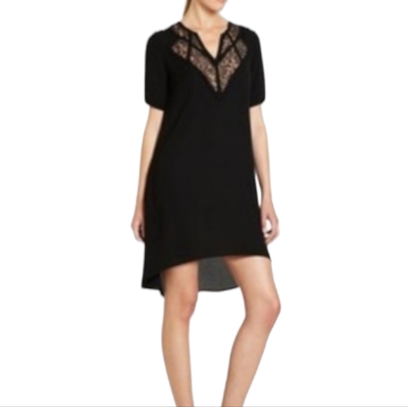 BCBGMaxAzria Dresses & Skirts - BCBGMaxAzria EOS Shift Dress